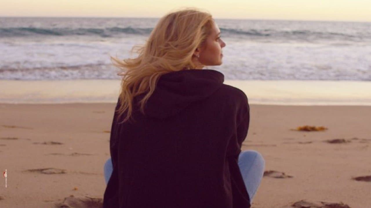 Chiara Ferragni : Unposted backdrop