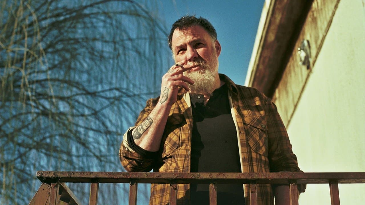 Les Premiers, les Derniers backdrop