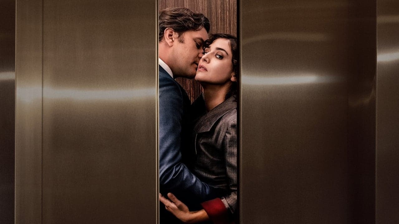 Liaison fatale backdrop