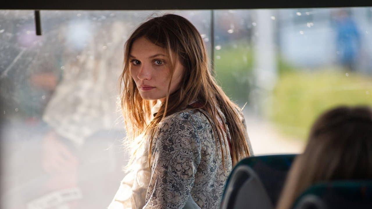 Le beau monde backdrop