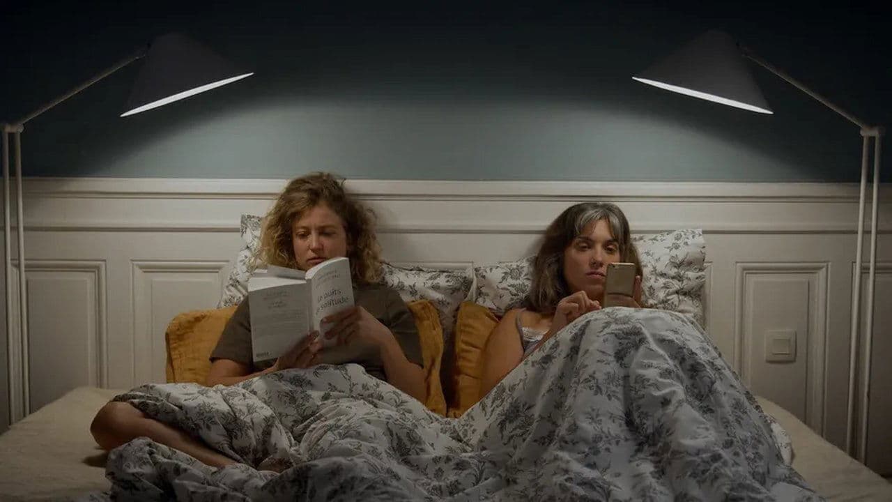 Encore un peu de patience mon amour backdrop