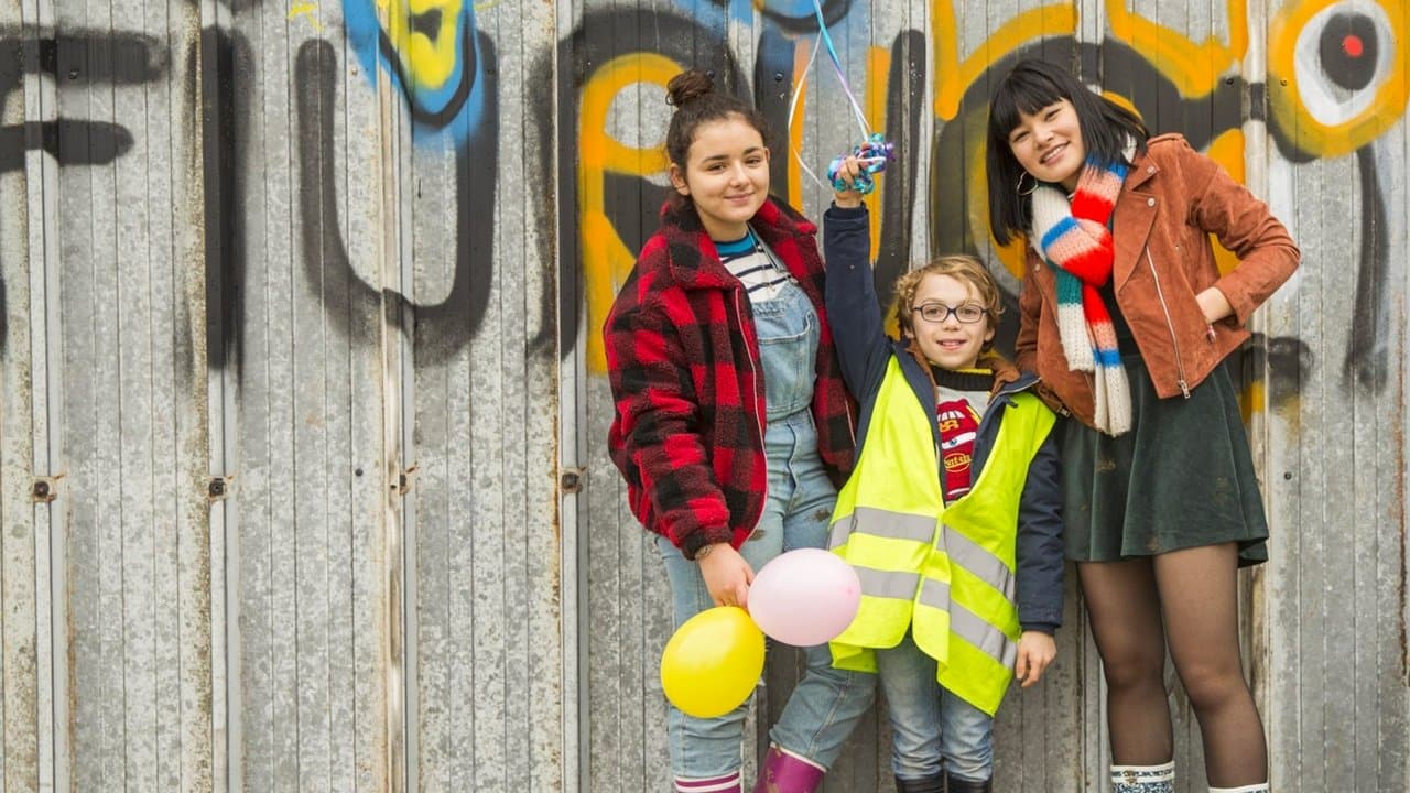 Les Copains d'abord backdrop