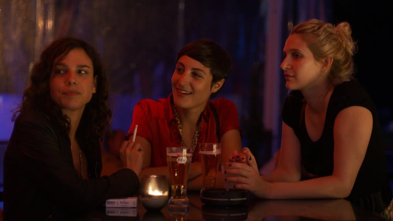 Les Coquillettes backdrop