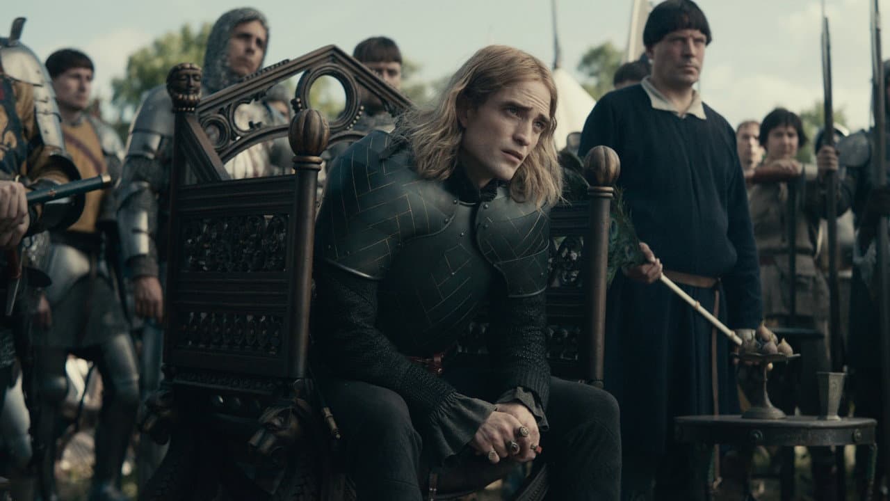 Le Roi backdrop