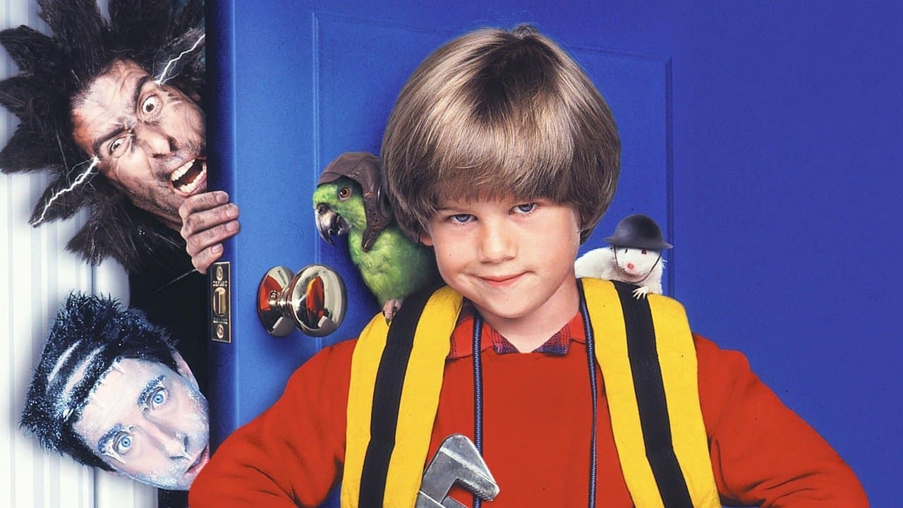 Maman, je m'occupe des méchants ! backdrop