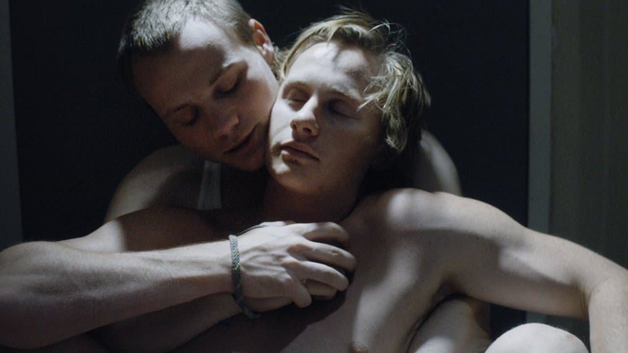 Au bord de la rivière backdrop