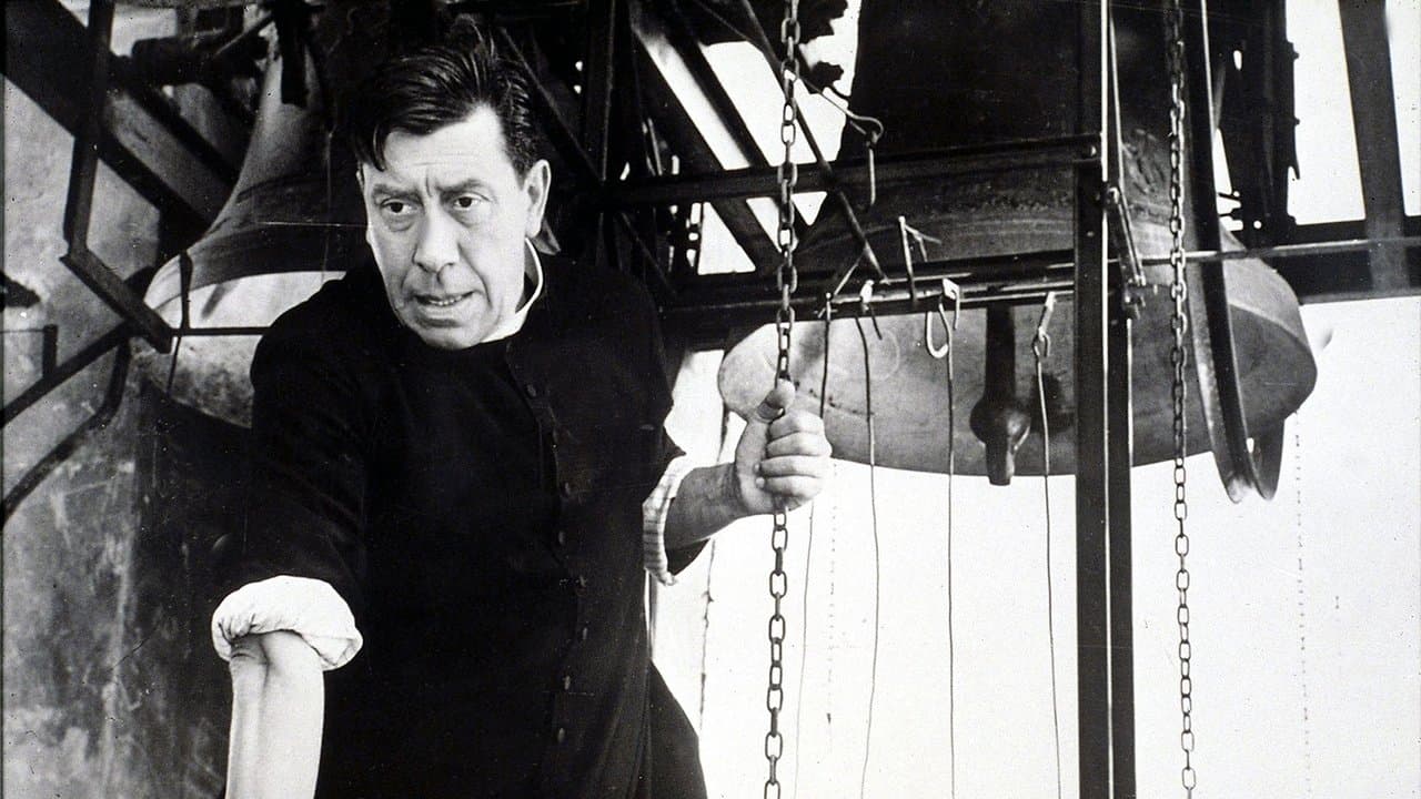 Le Petit Monde de Don Camillo backdrop