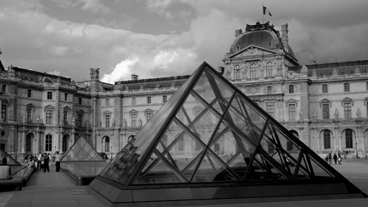 Les Batailles du Louvre backdrop