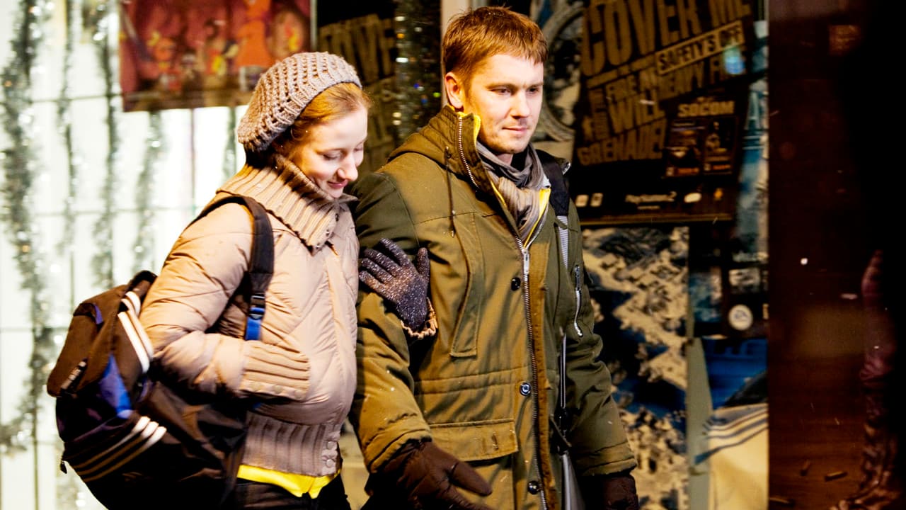 Neuf hommes en maillot backdrop