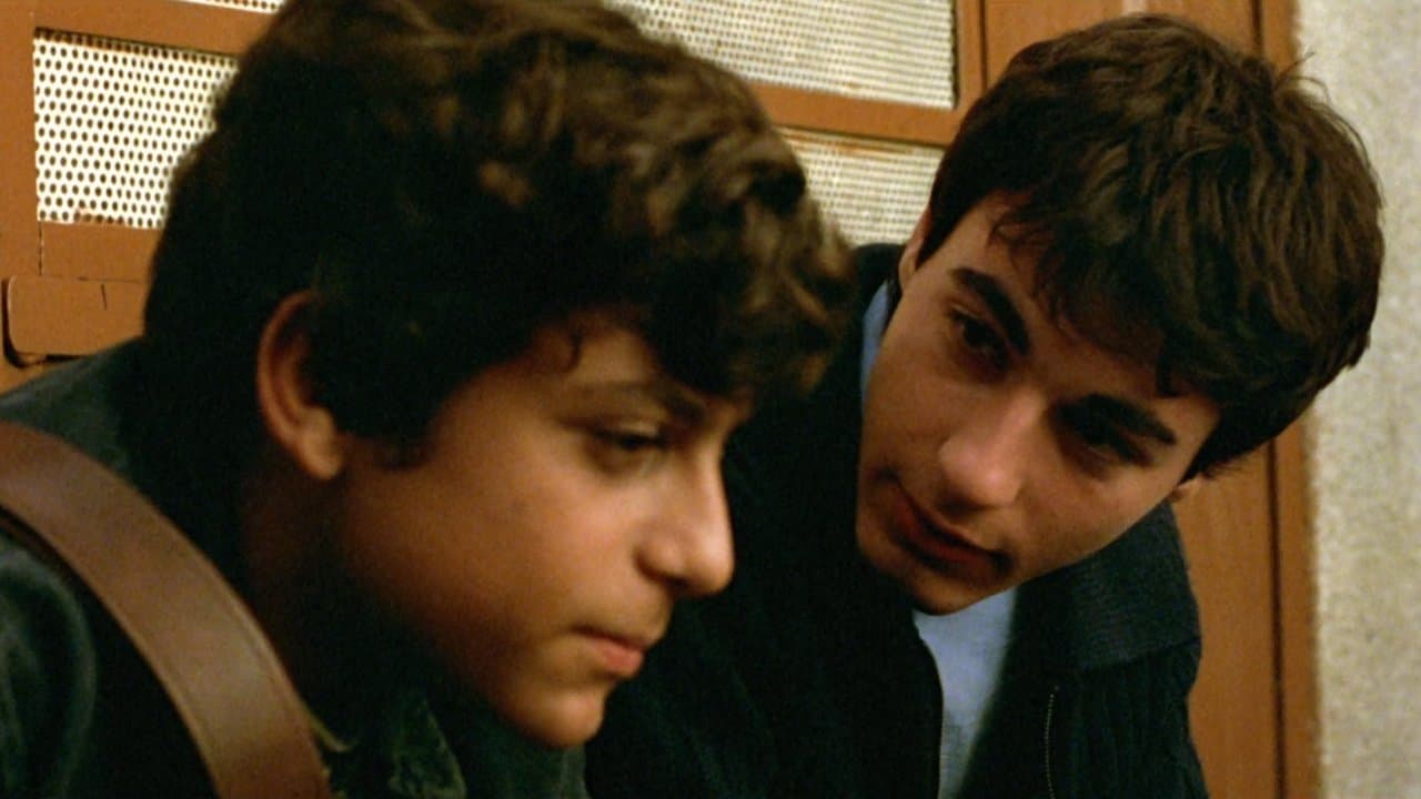 À l'abri les enfants backdrop