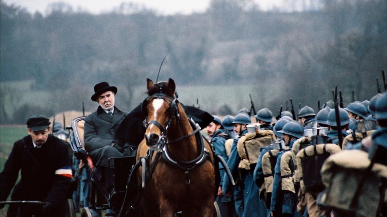 Les Âmes grises backdrop