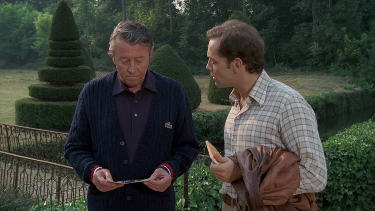 Mille milliards de dollars backdrop