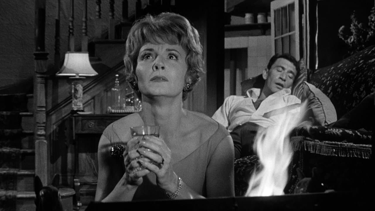 Brûle, Sorcière, Brûle ! backdrop