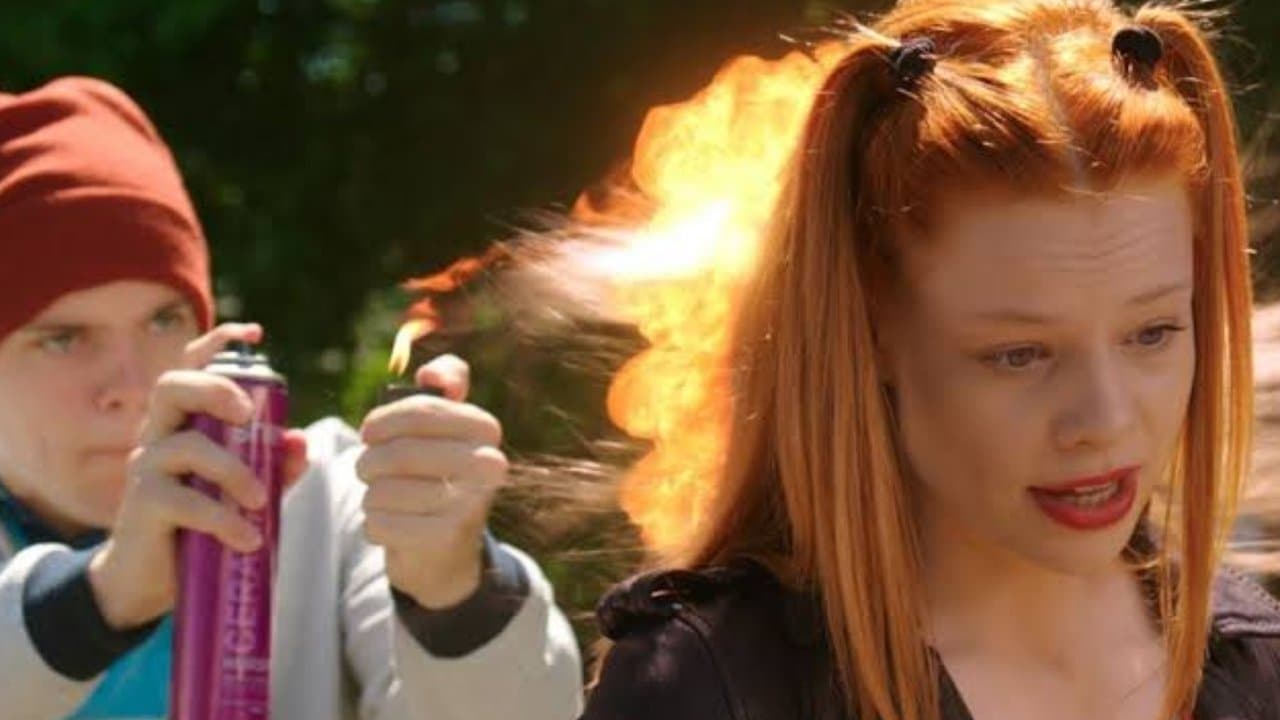 Ma douce et odieuse amie backdrop