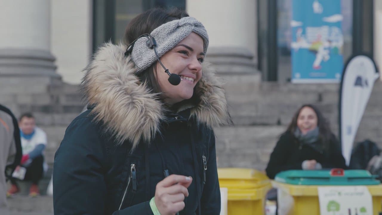 Le Grand Saphir backdrop