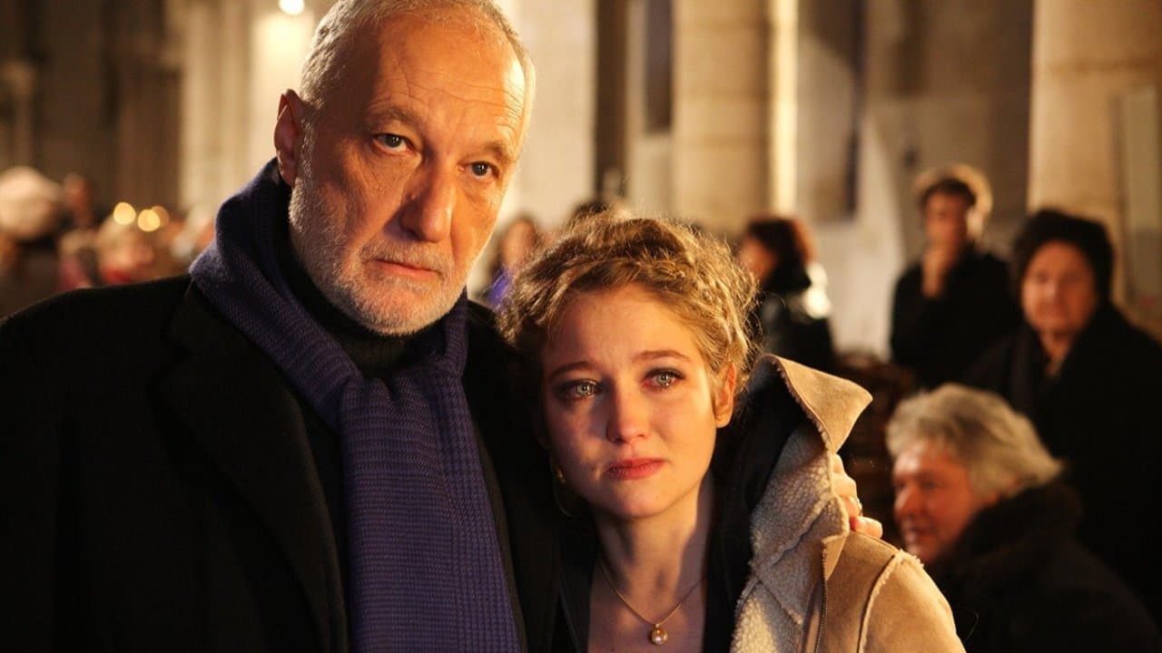 Insoupçonnable backdrop