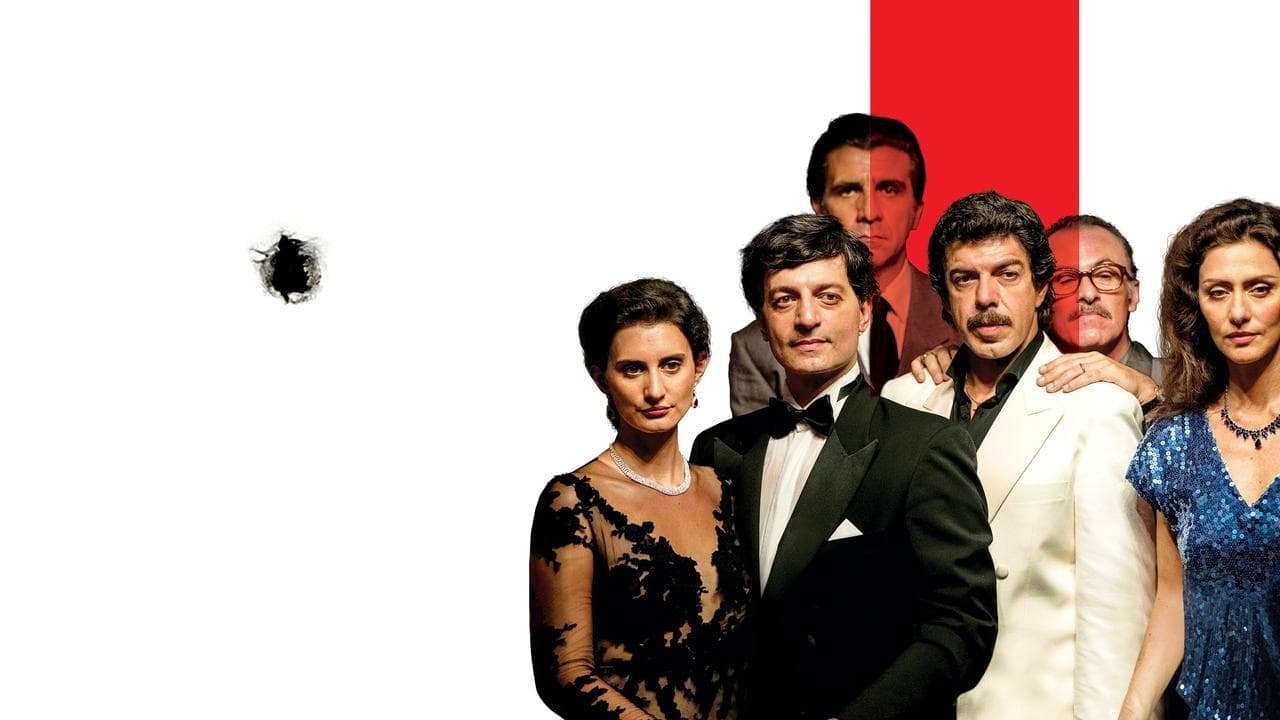 Le Traître backdrop