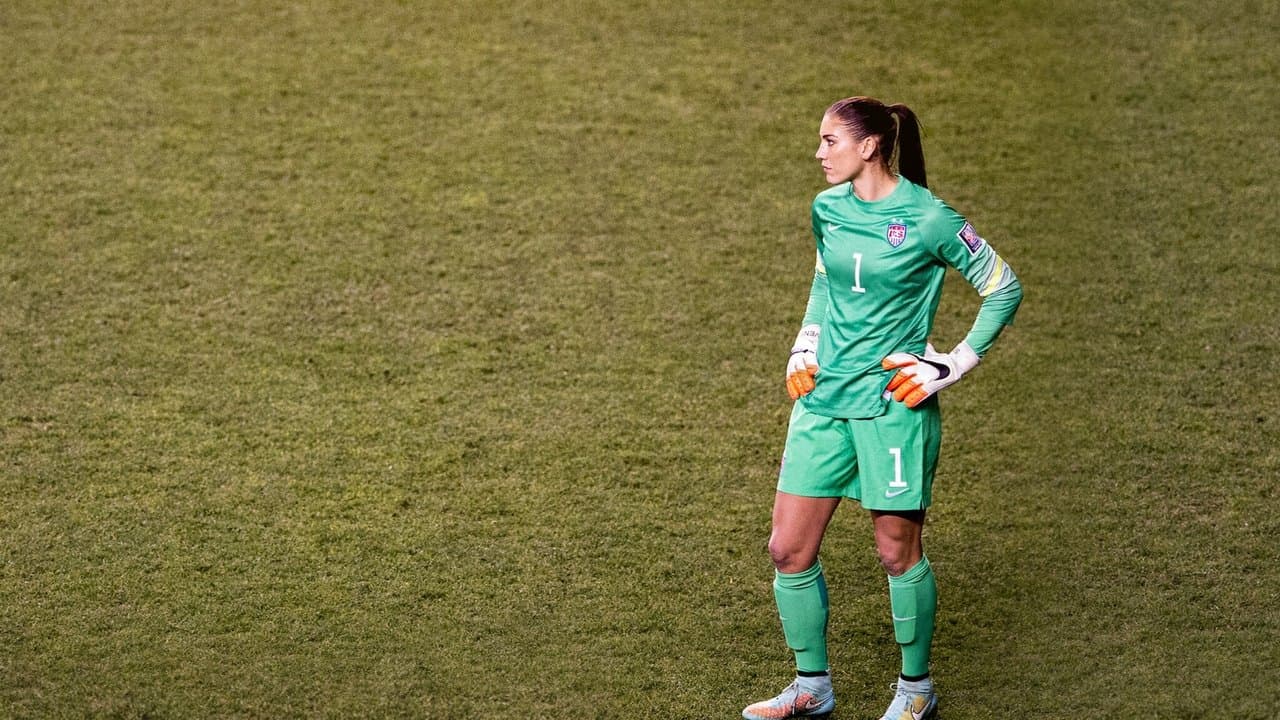 L'Envers du sport : Hope Solo, gardienne indomptable backdrop