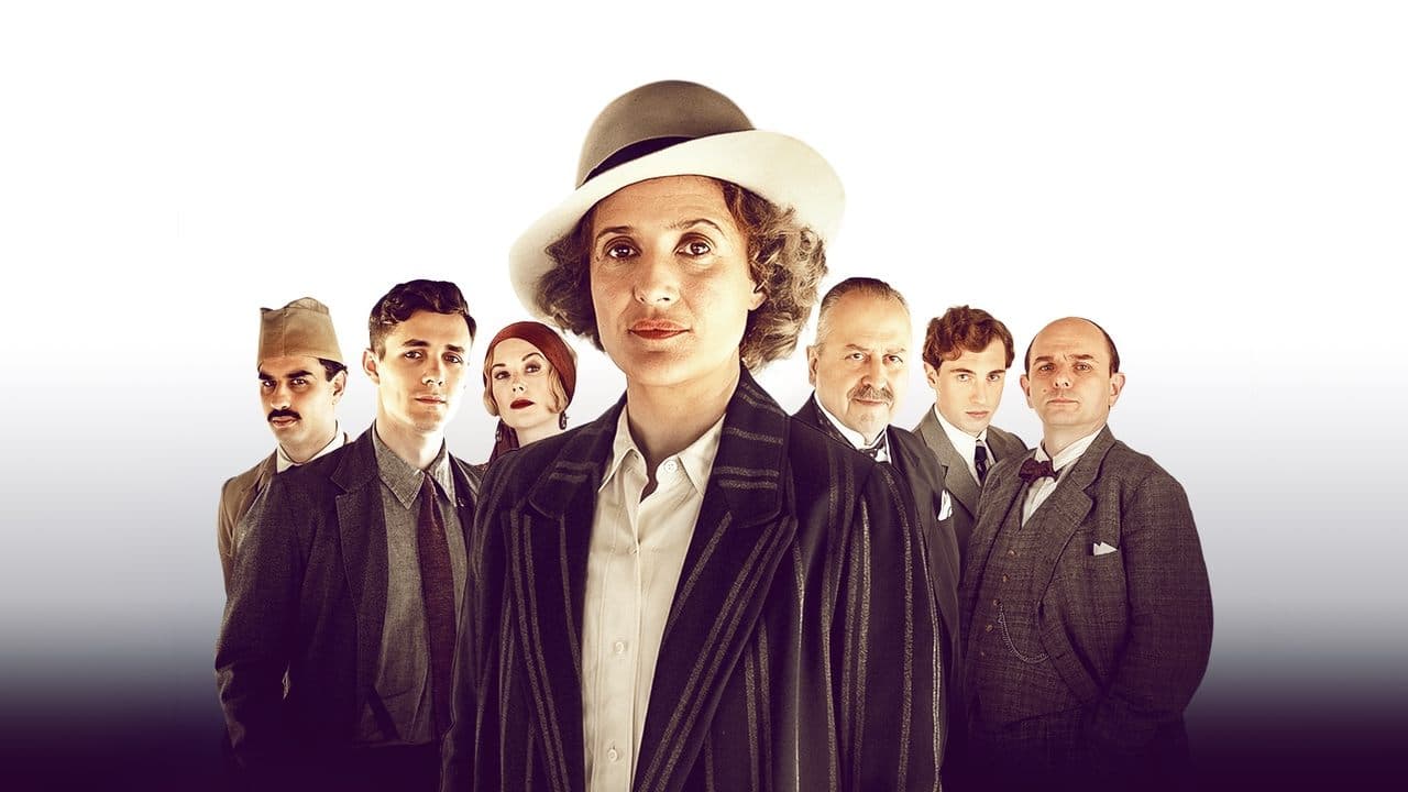 La Reine du crime présente : La Malédiction d'Ishtar backdrop