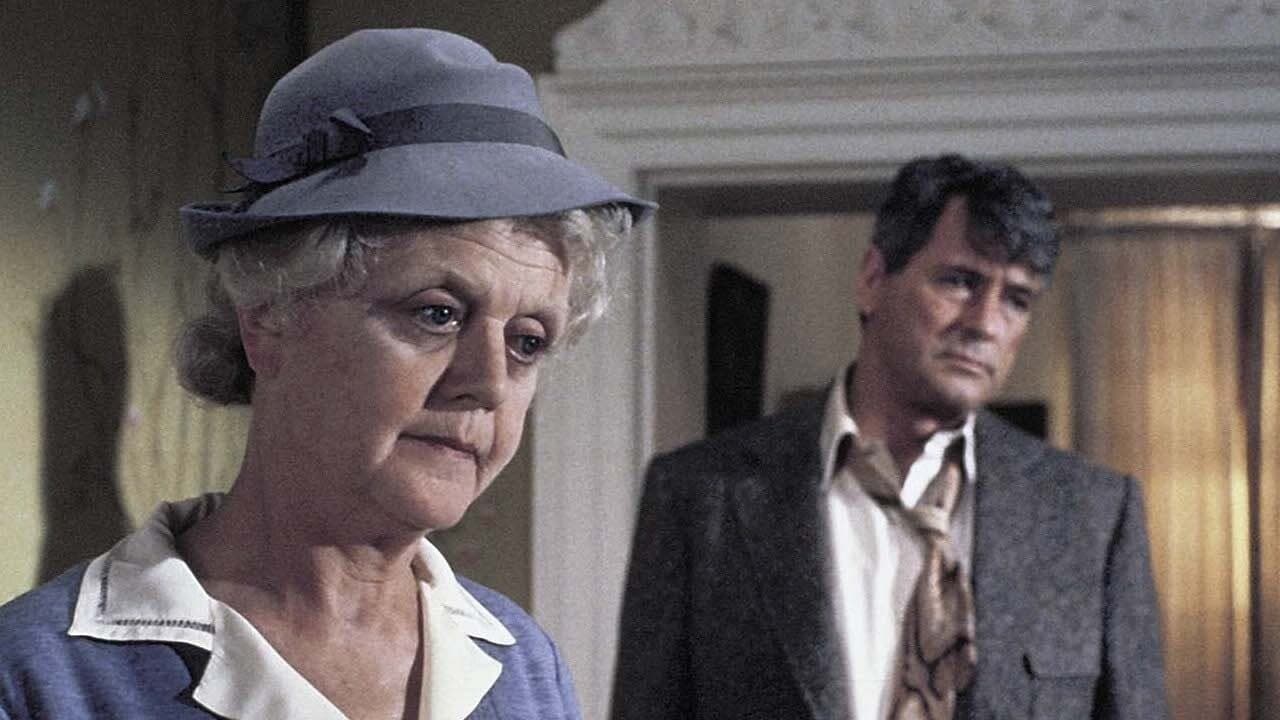 Le miroir se brisa backdrop