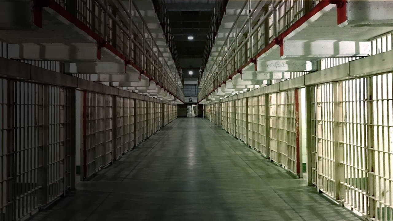 Trésors sous les mers - Alcatraz backdrop