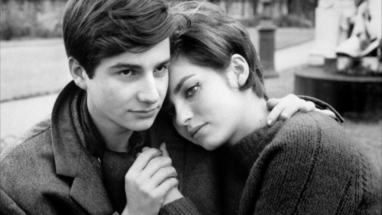 L'Amour à vingt ans backdrop