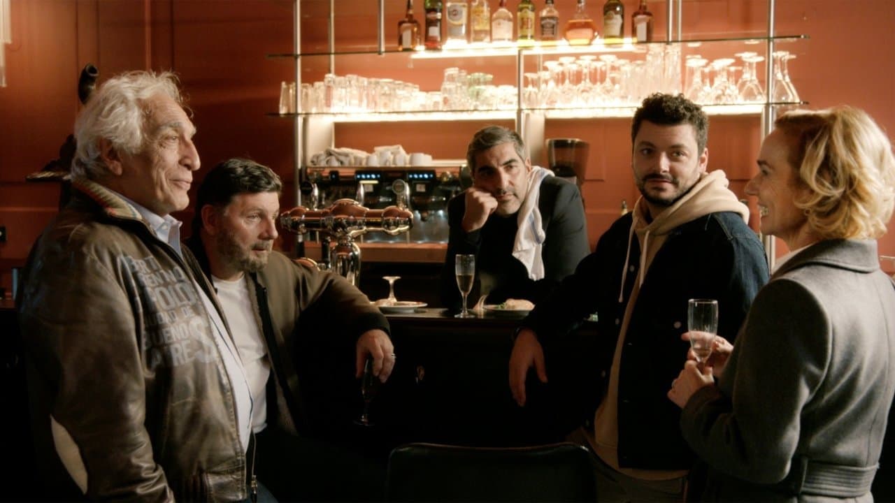 L'amour c’est mieux que la vie backdrop