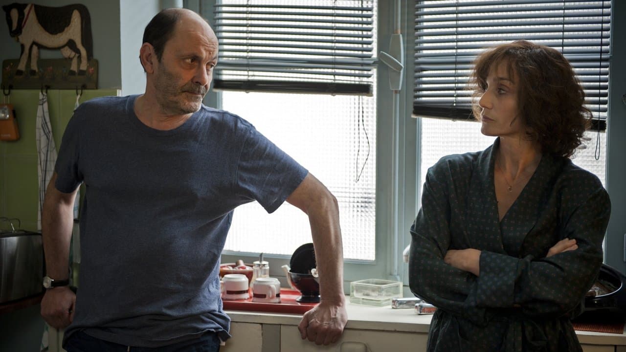 Cherchez Hortense backdrop