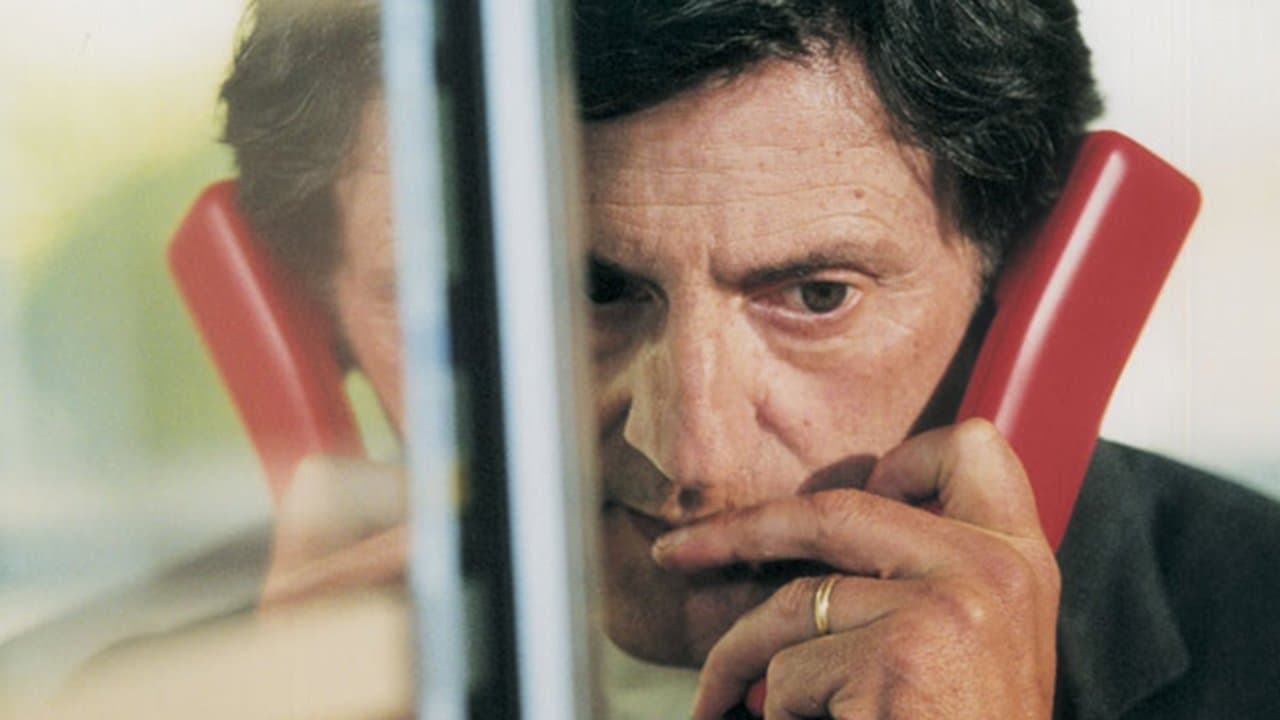 L'Adversaire backdrop