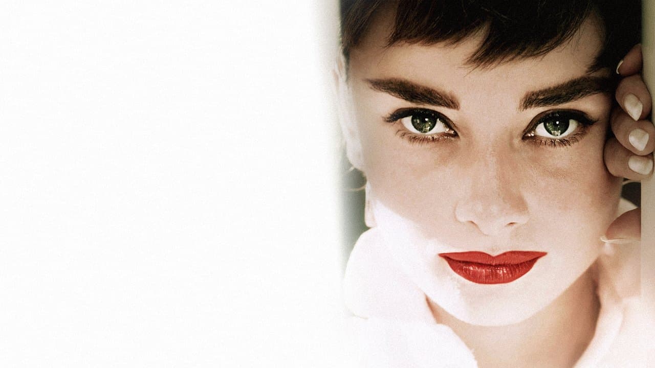 Audrey Hepburn : douleur et gloire backdrop
