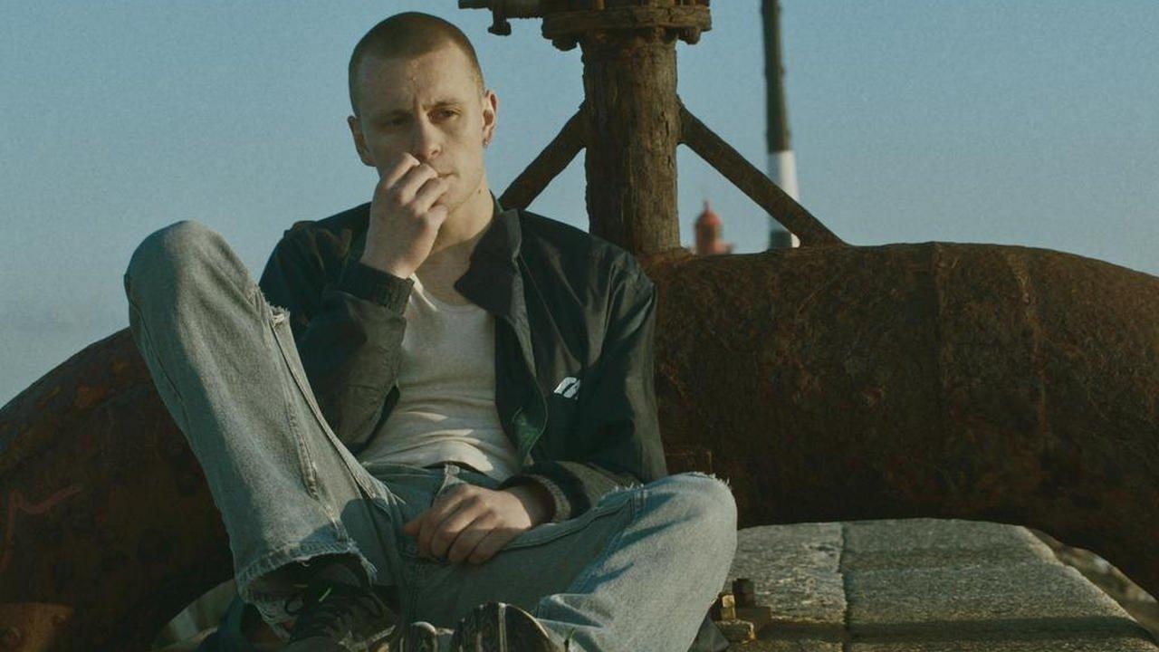 L'homme jetée backdrop