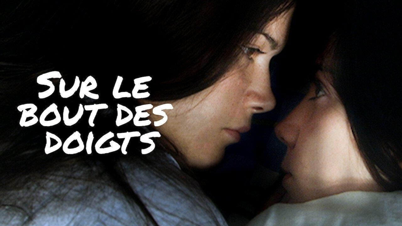 Sur le bout des doigts backdrop