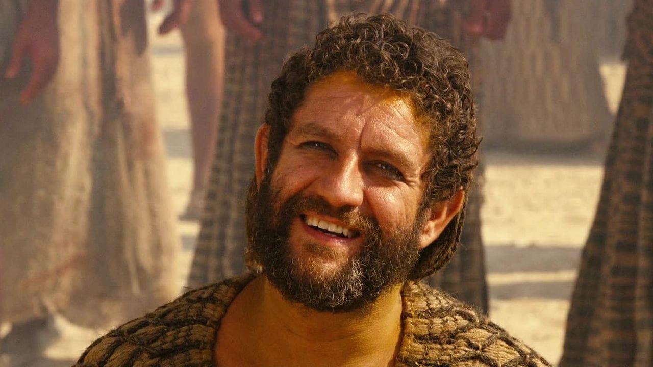 Sa Majesté Minor backdrop