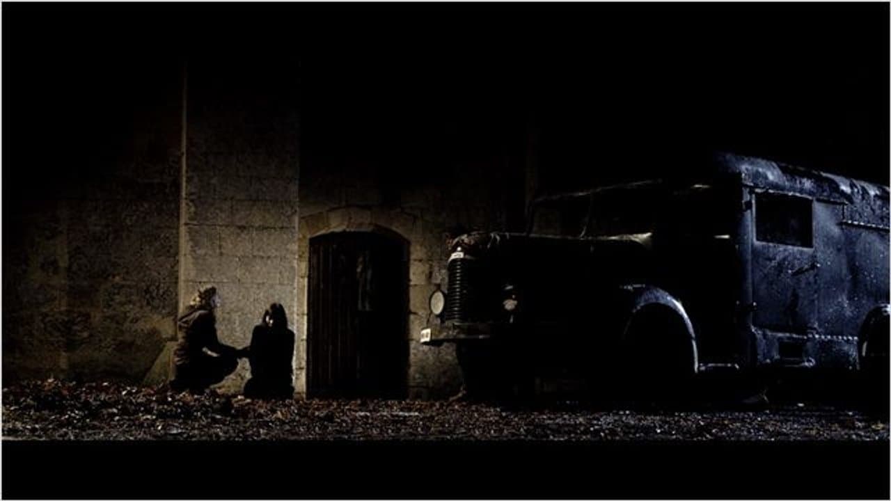 Le Village des ombres backdrop