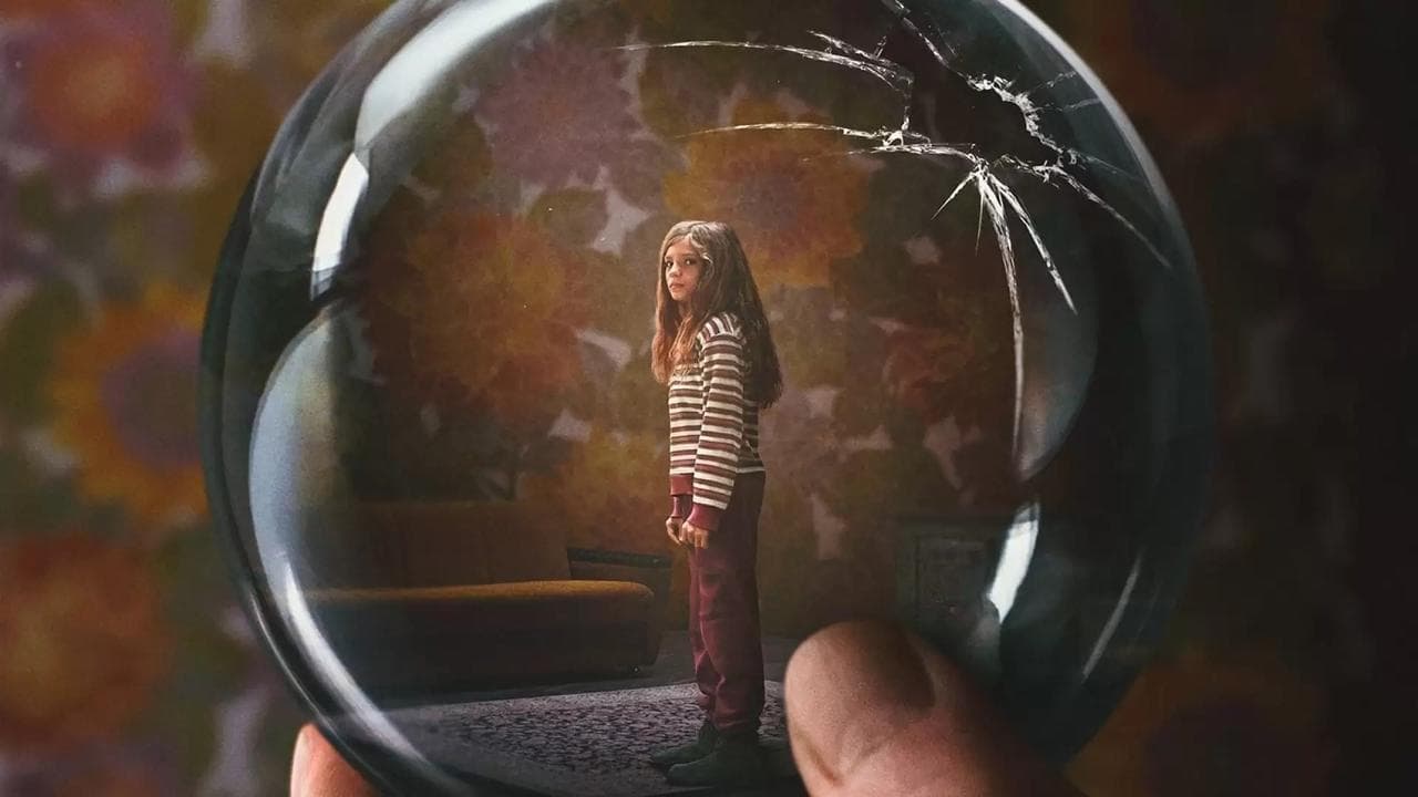 Chère petite backdrop