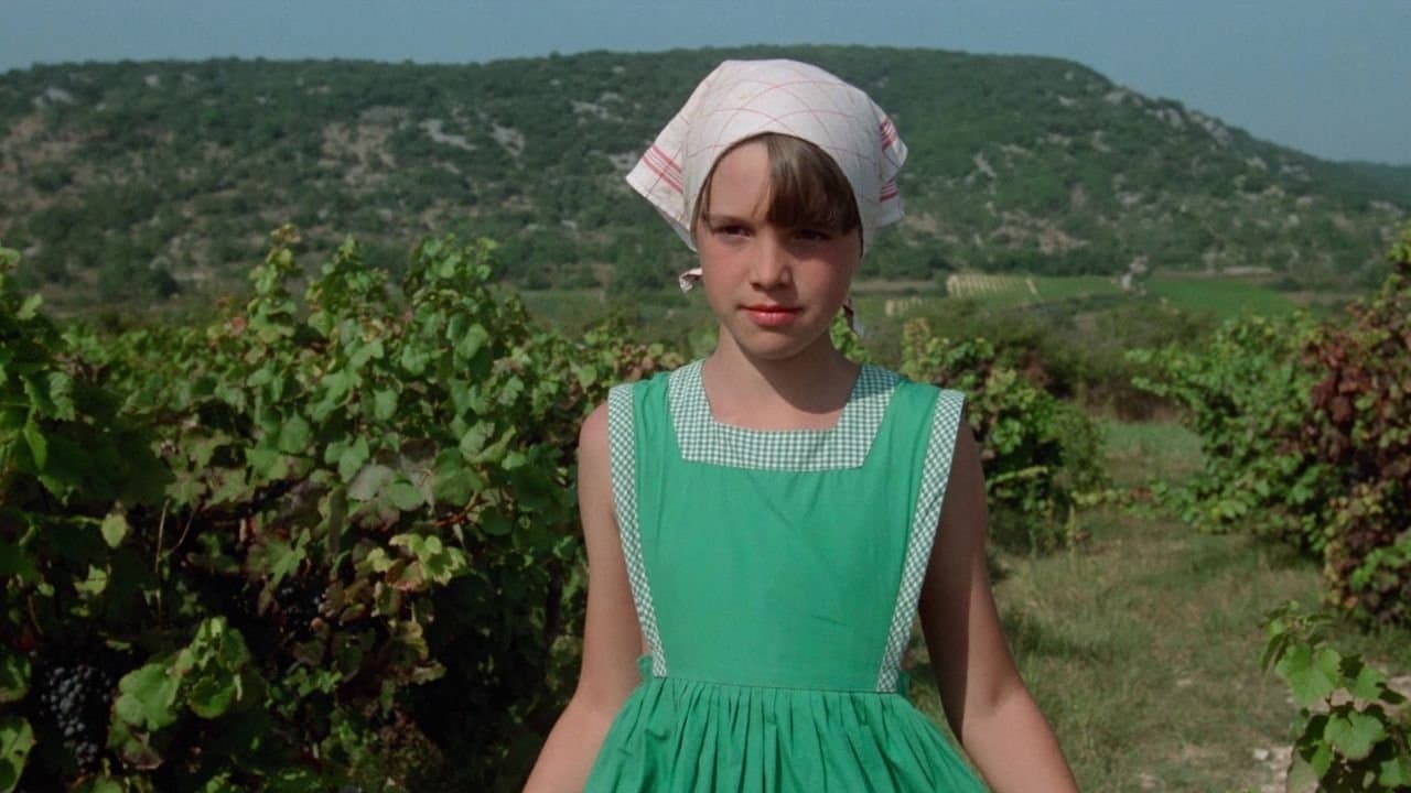 Après la guerre backdrop