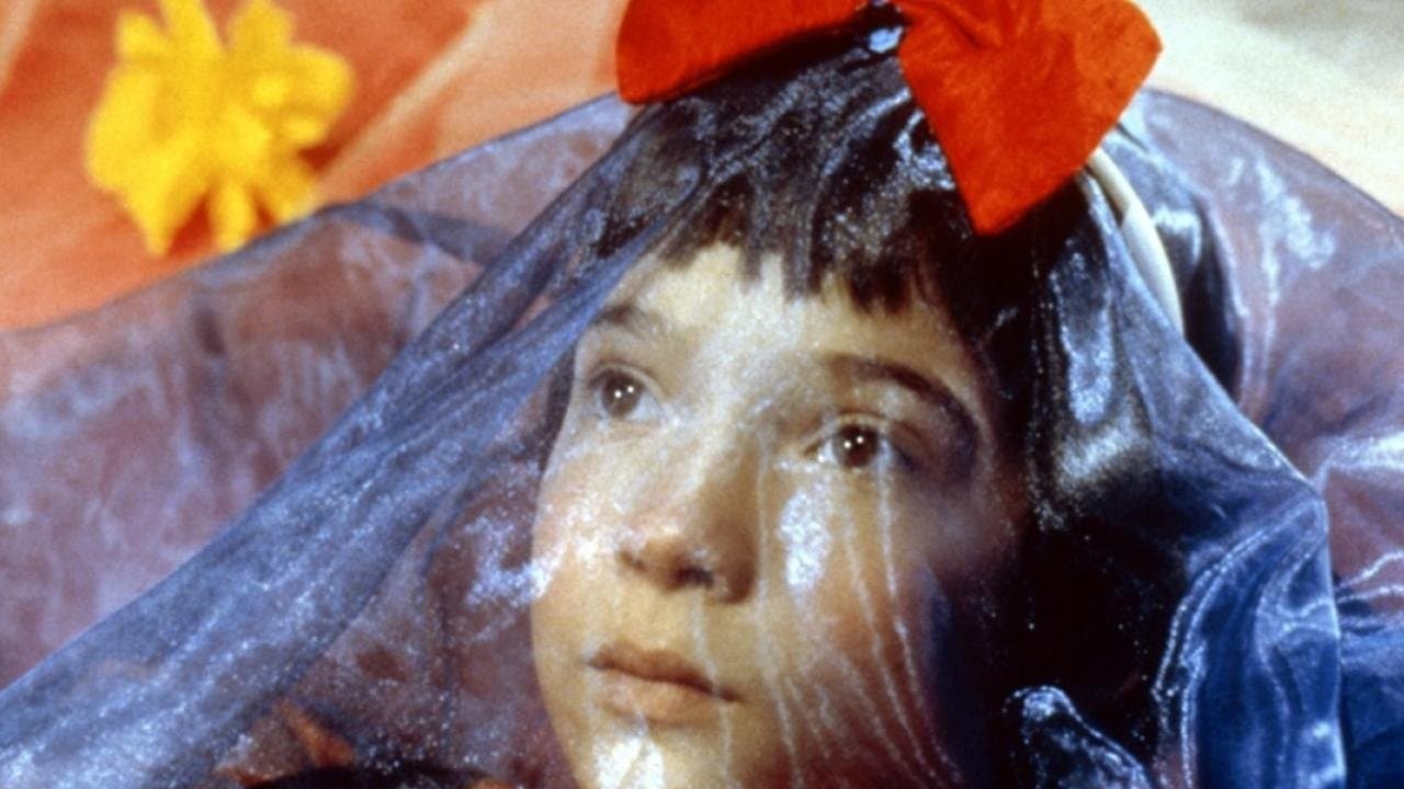 Ma vie en rose backdrop