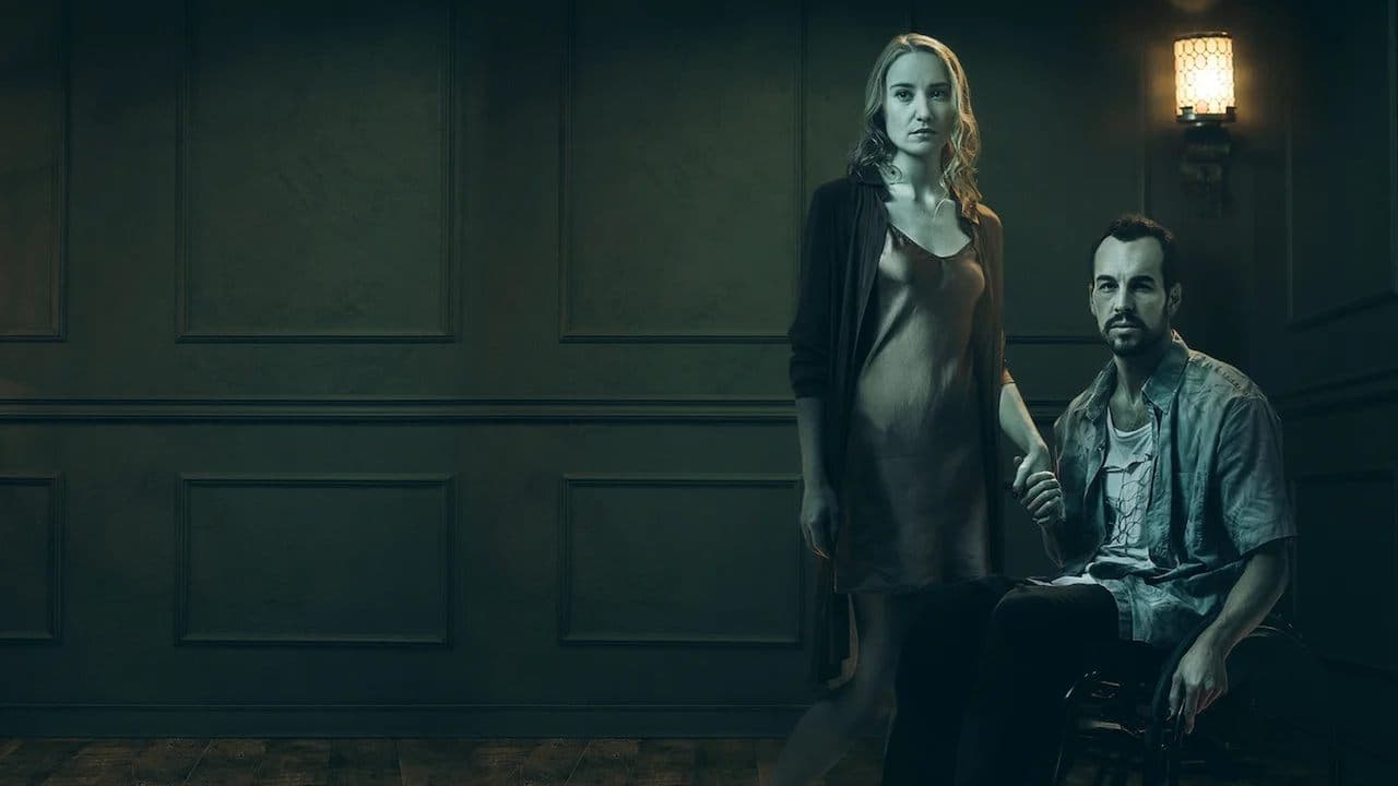 Irrémédiable backdrop